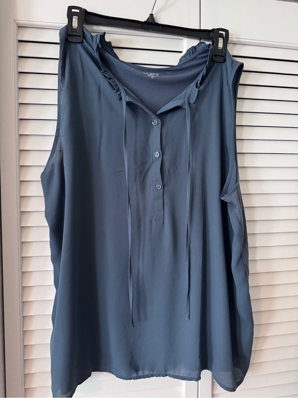 LOFT Sleeveless Button-Front Blue Women's Top